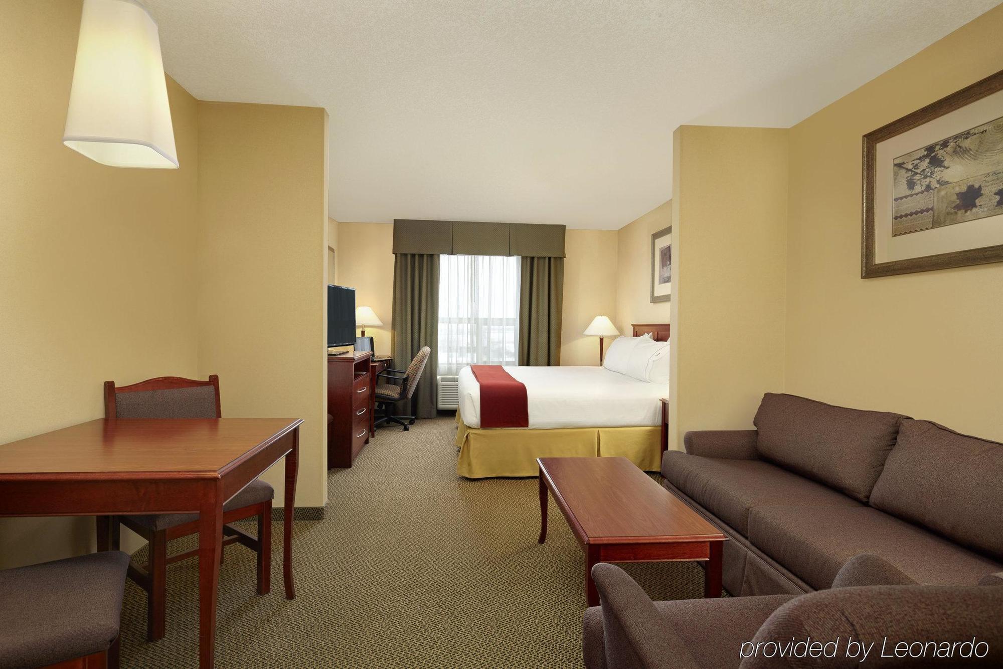Holiday Inn Express Hotel & Suites Sherwood Park-Edmonton Area By Ihg Exteriör bild